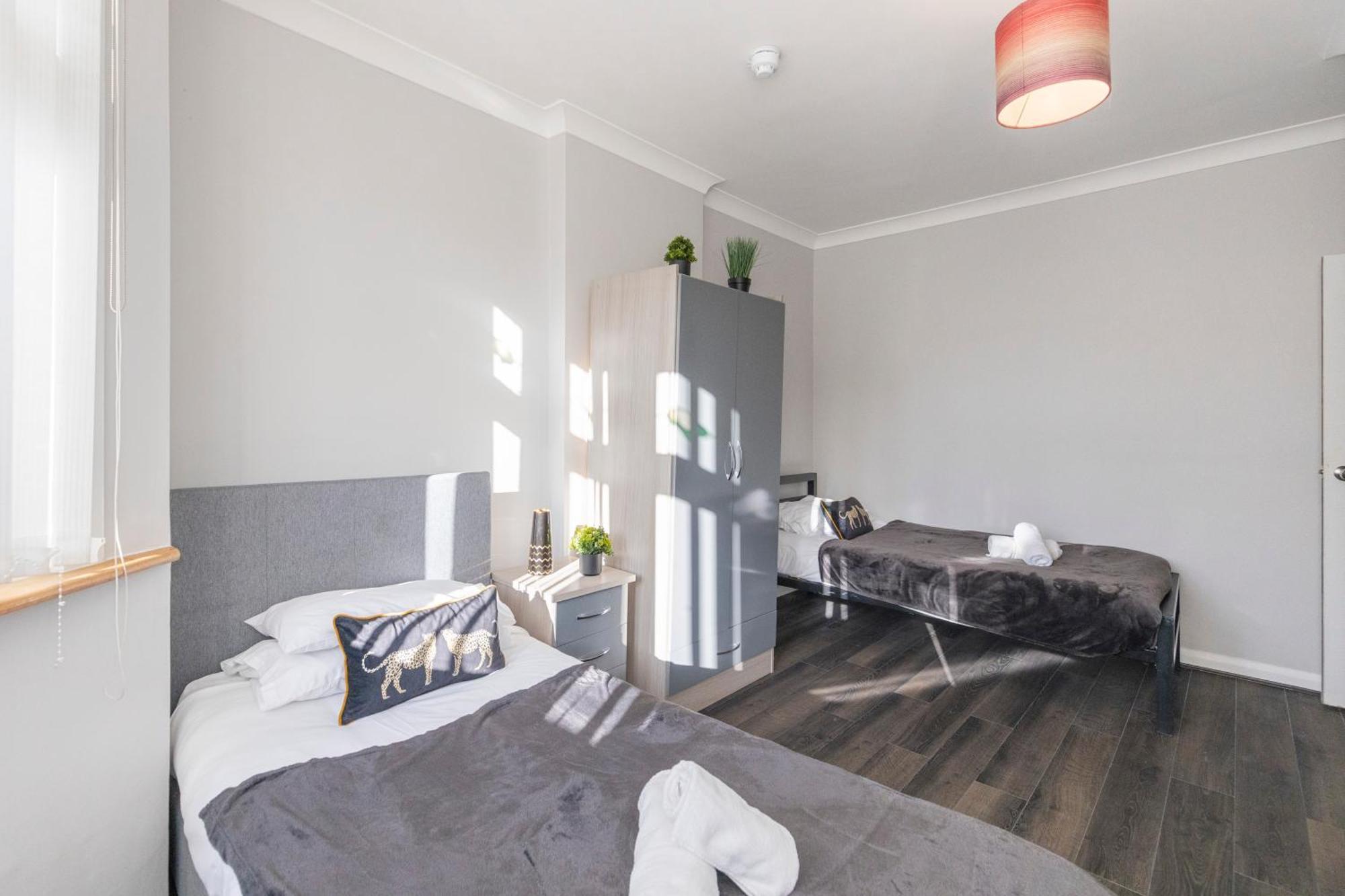 לונדון Chrystal Palace Stays With Free Parking Lambeth מראה חיצוני תמונה